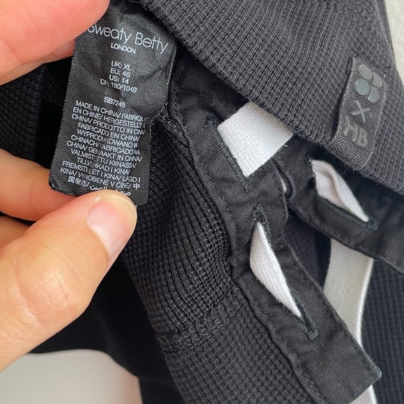 Sweaty Betty Halle Berry Hoodie sweatshirt cropped thermal activewear waffle XL - Picture 12 of 14